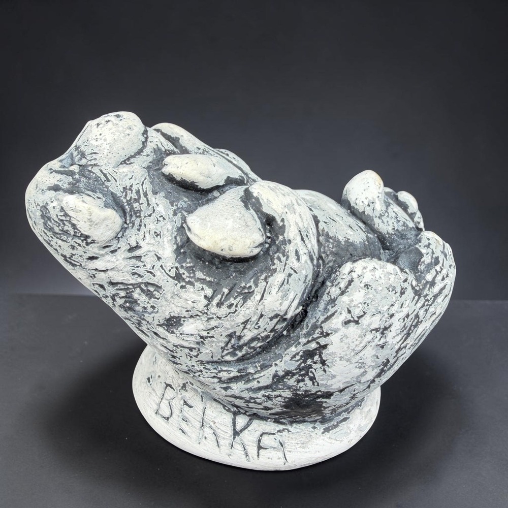 Bekka‎ Mt St Helens Ash Pottery Abstract Sculpture Figurine Black White Textured